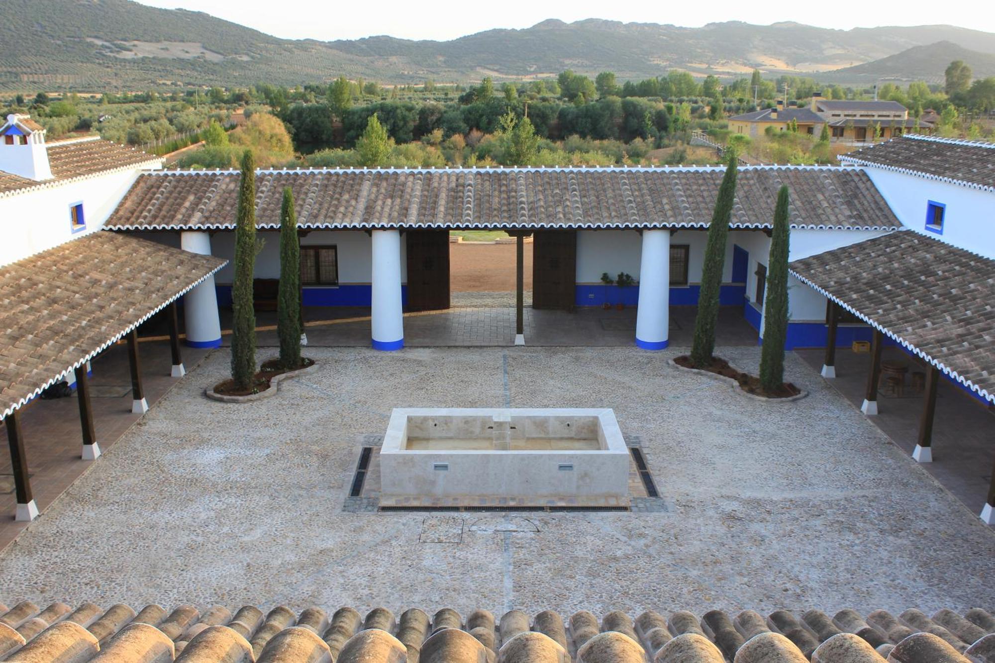 Complejo Turistico Rural Fuente Taray Apartment Malagon Exterior photo